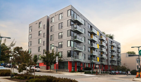 #322 - 384 E 1st Avenue, Vancouver - Film